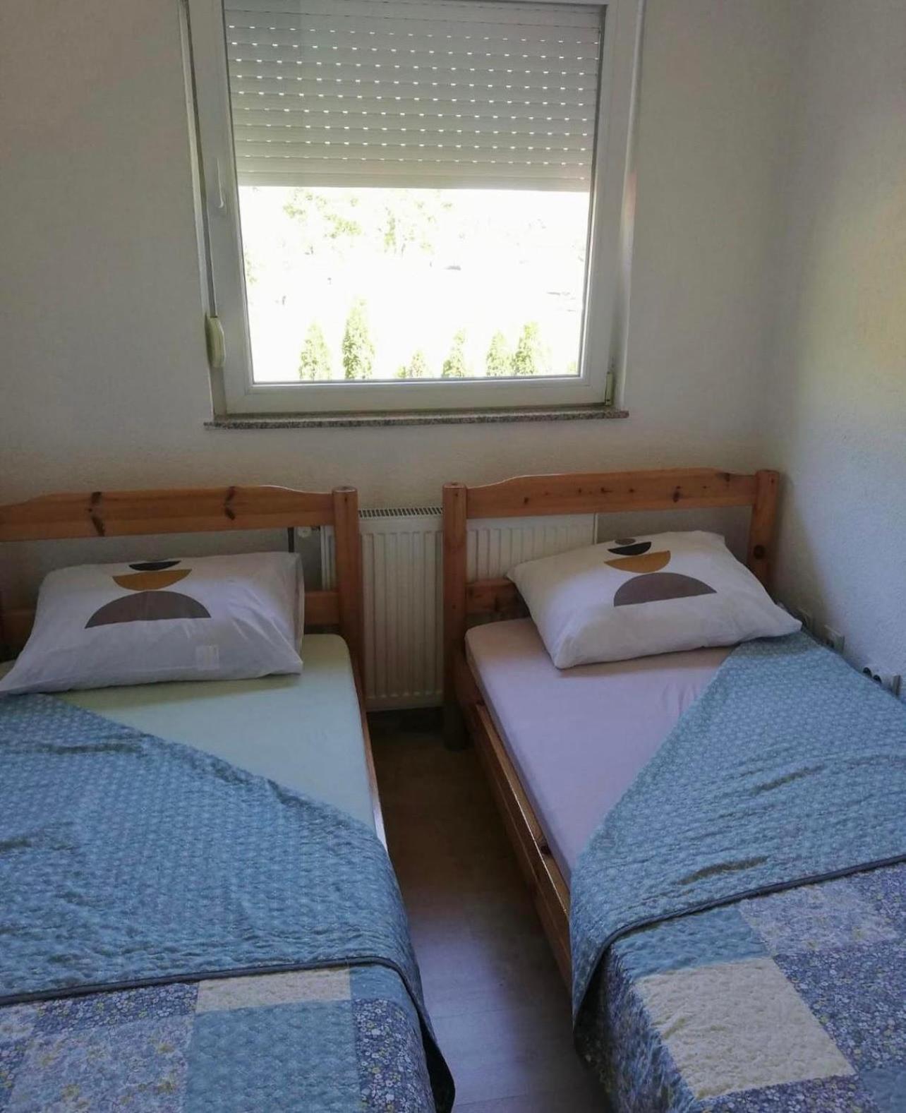 Holiday Homer Kuca Na Obali Vrbasa Banja Luka Exterior foto